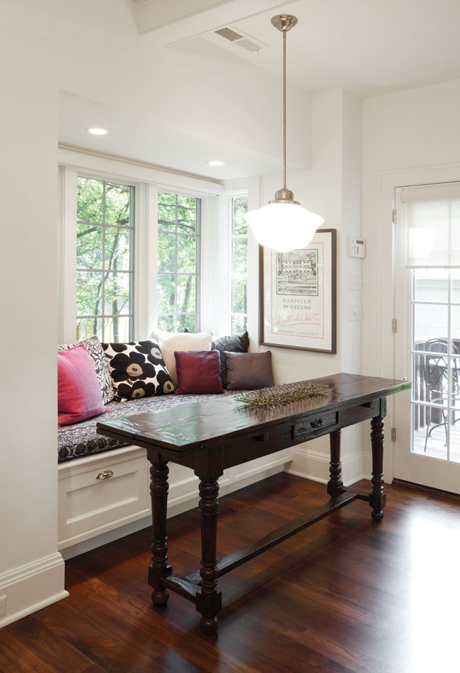 CE0814-Nothing-Stanard-(5460_window bench)