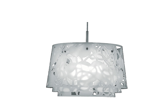 Pendant light throws off an interesting pattern