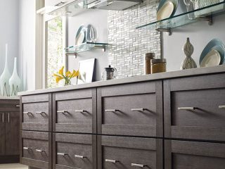 Cabinet pulls add texture to a kitchen