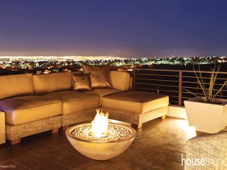 Outdoor fire pit mashes traditional and contemporary styles