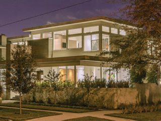 Home design takes advantage of the surroundings