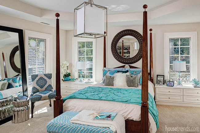 Bedroom decor plays with the available color palette