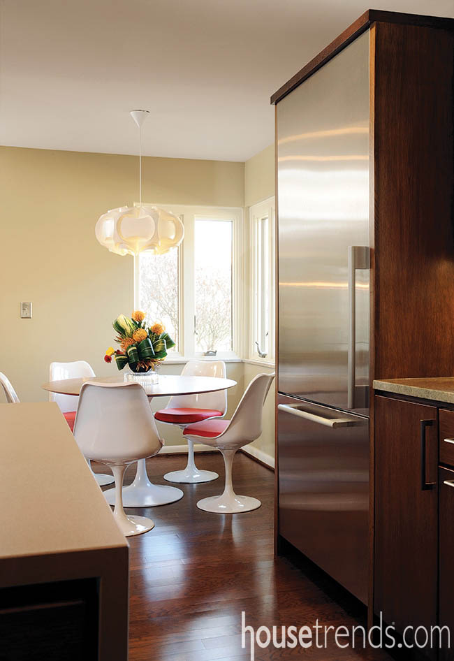 Pendant light contributes to a fun design