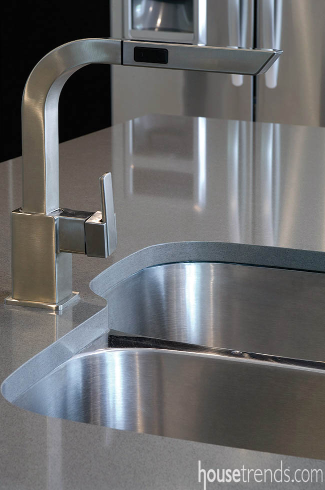 Faucet lends sophistication to a kitchen