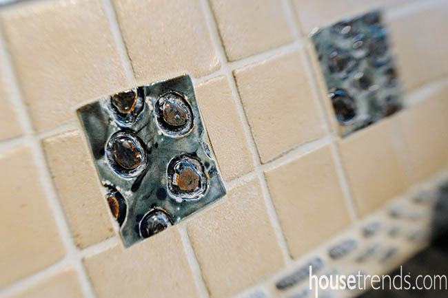Tiles add originality to a master bath