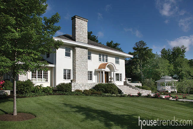 Front yard landscaping ideas create a classic look