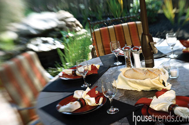 Place settings dress up a patio