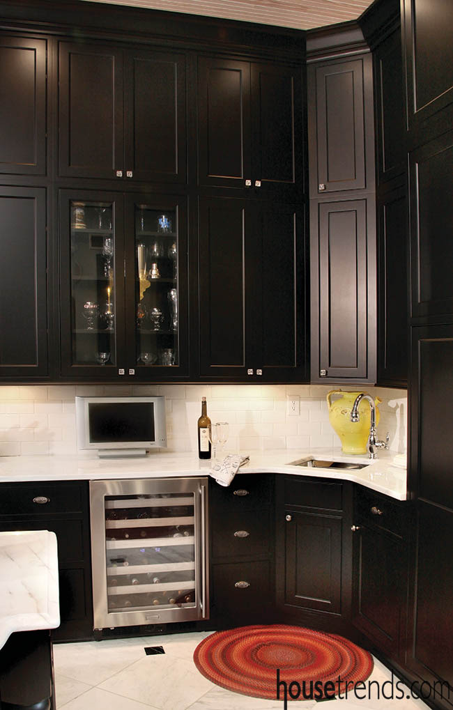 Pulls and knobs dress up kitchen cabinets