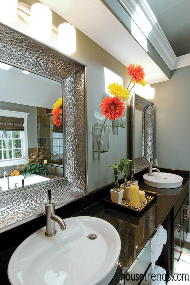 Master bathroom design combines Zen and comfort