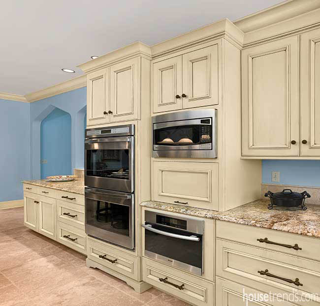 Kitchen Design Is Refreshingly French Kitchen Design Is Refreshingly French
