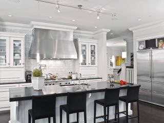Two Miele dishwashers allows for double the convenience