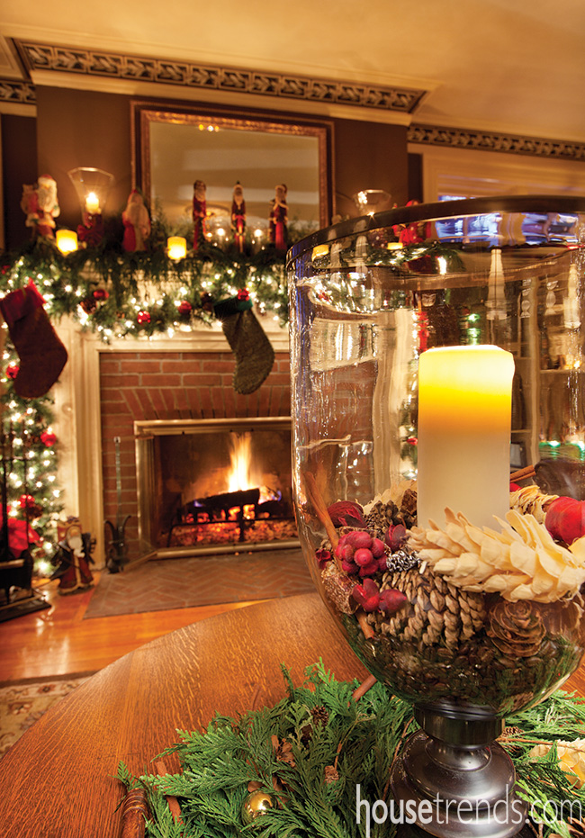 Cozy holiday decorating ideas add warmth to a living room
