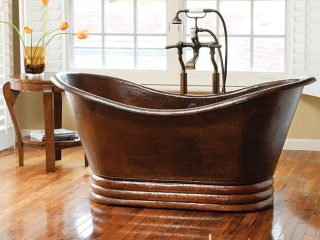 Bathtub turns back the clock on bathroom design
