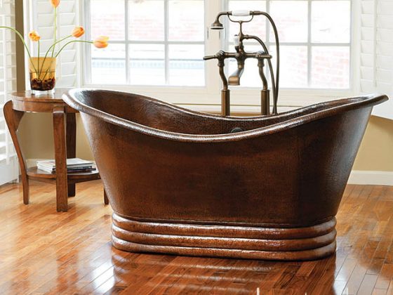 Bathtub turns back the clock on bathroom design