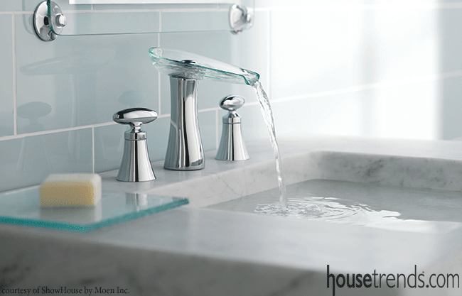Details create a luxurious bathroom design