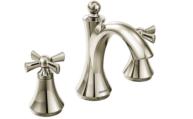 Bathroom faucet with an eye-catching finish