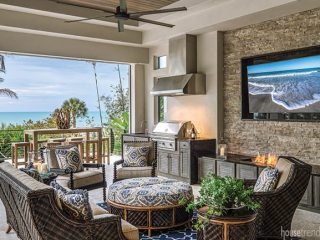 Lanai creates additional living space