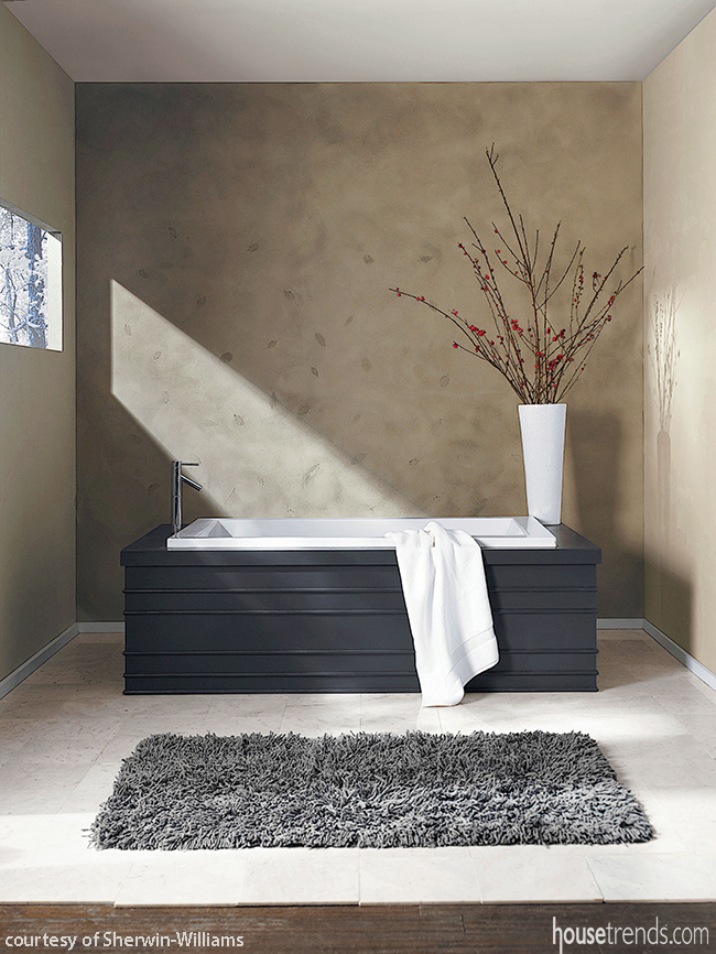 Wall treatment softens a master bathroom
