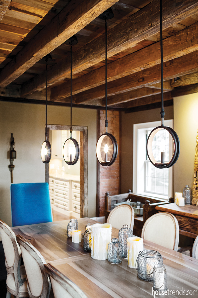 Dining room furniture adds modern colors