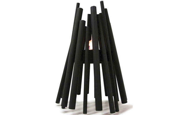 Fireplace design reminiscent of a campfire