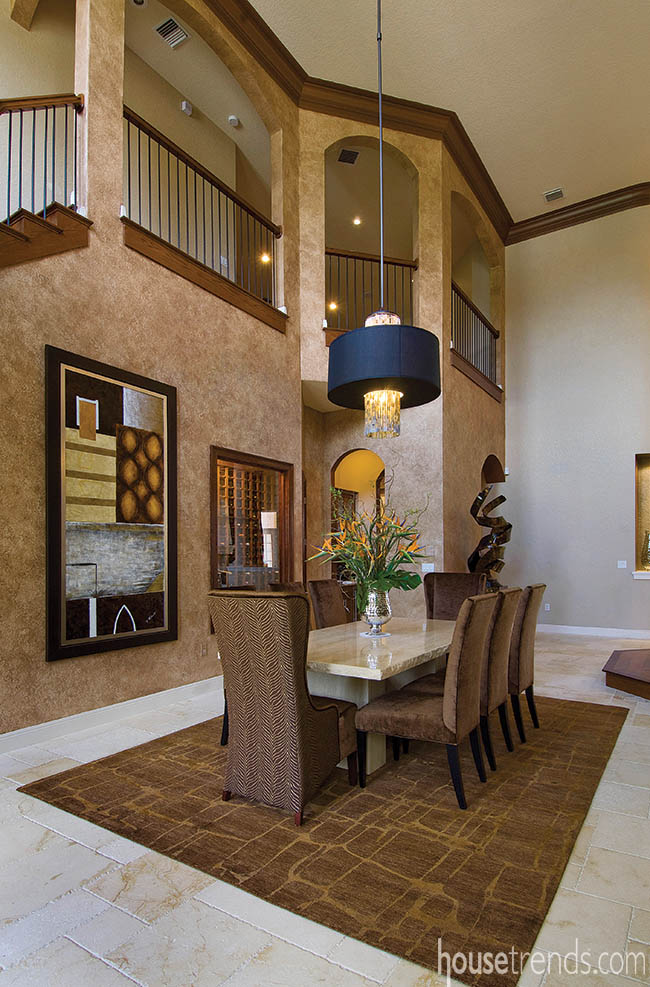 Dining room decor adds a formal touch