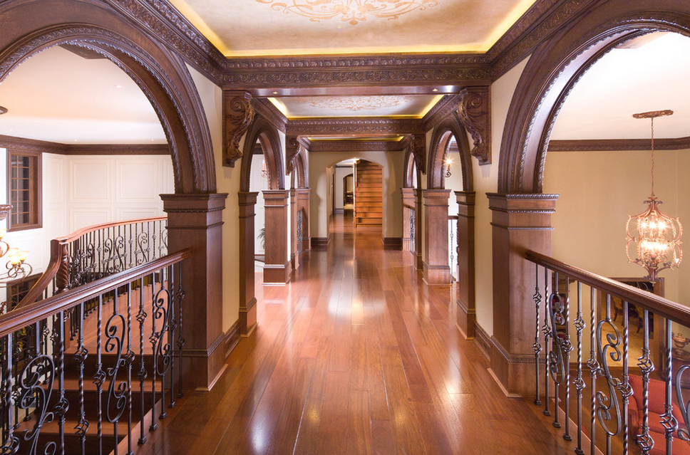 8 Tips For Selecting The Right Hardwood Flooring For Your Home