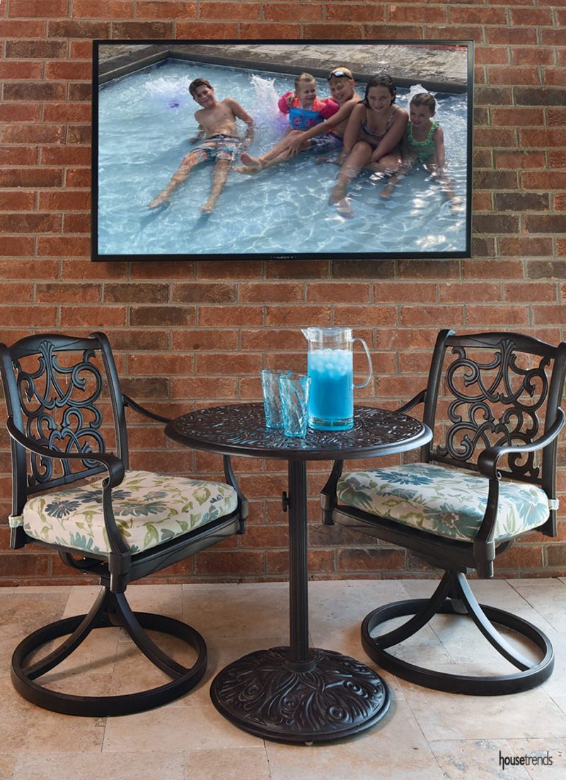 watson s patio furniture on Taking The Action Outside Housetrends